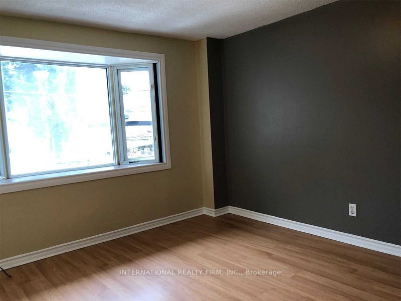 1272 Danforth Ave