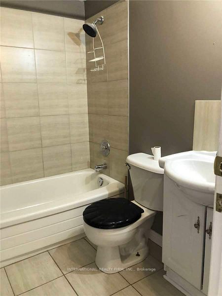 1272 Danforth Ave