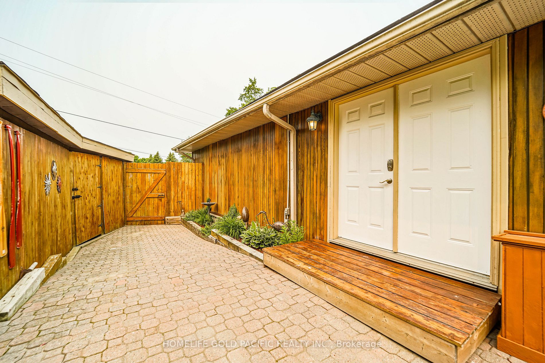 359 Aldred Drive