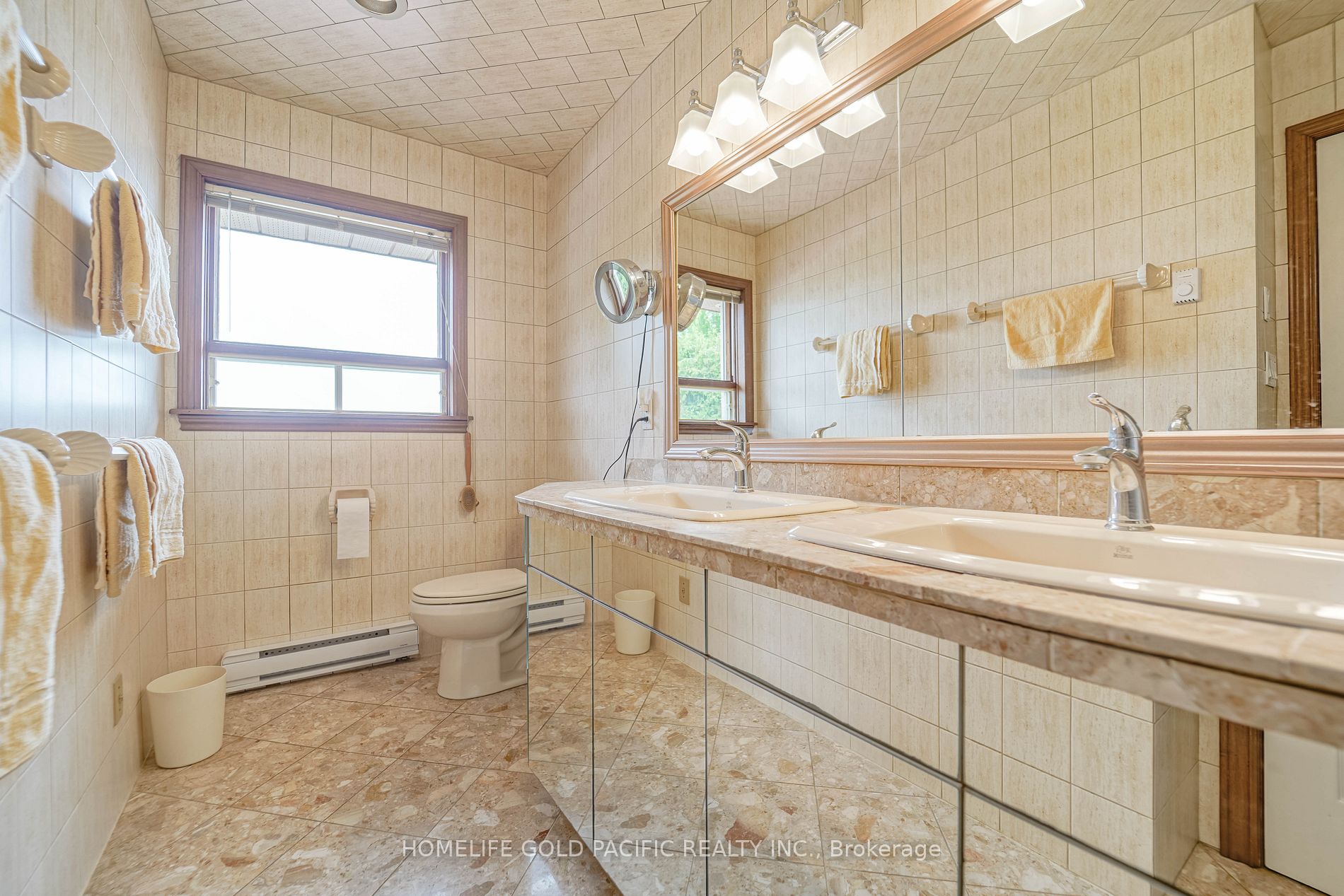 359 Aldred Drive