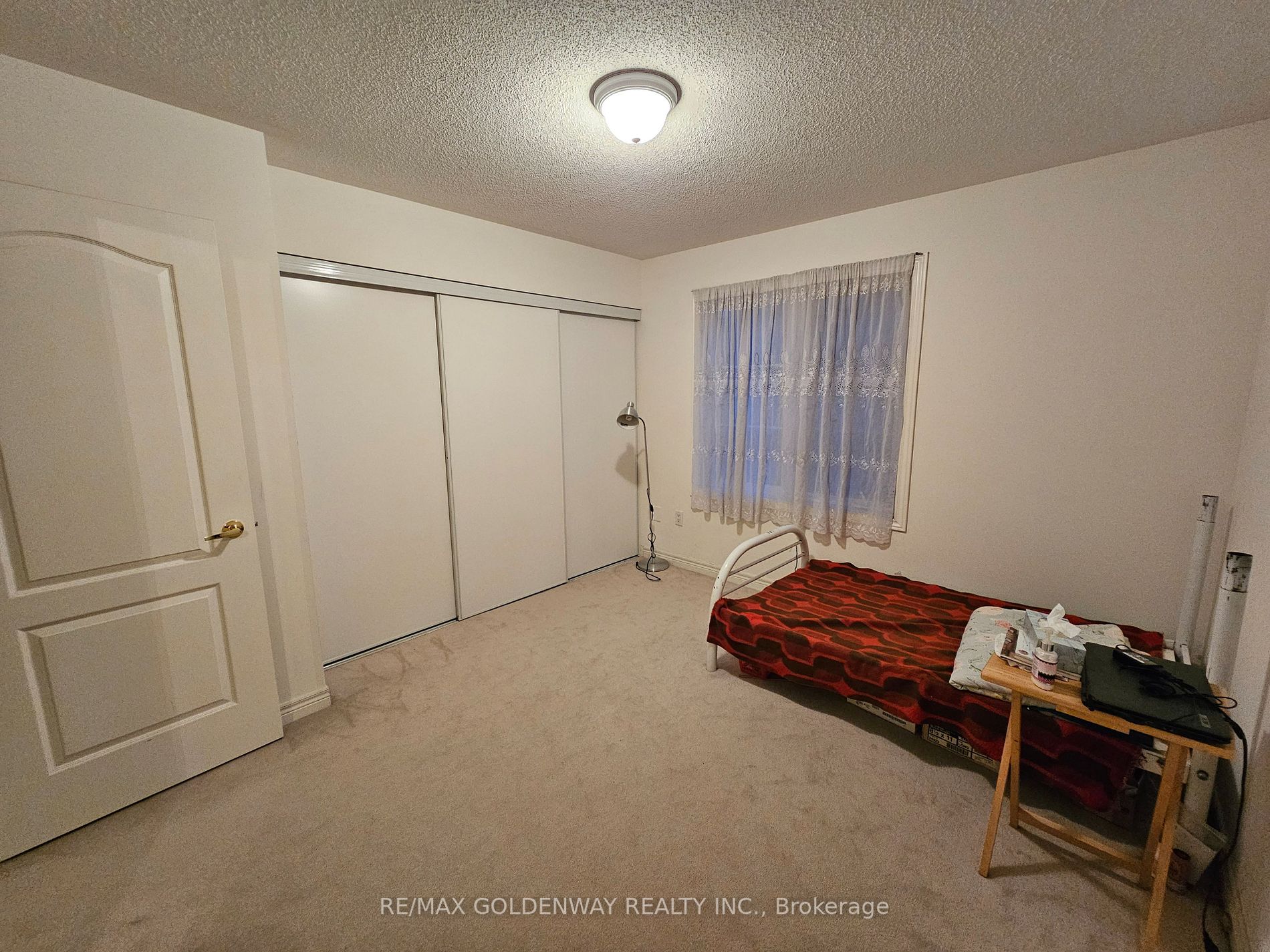 4258 Kingston Rd