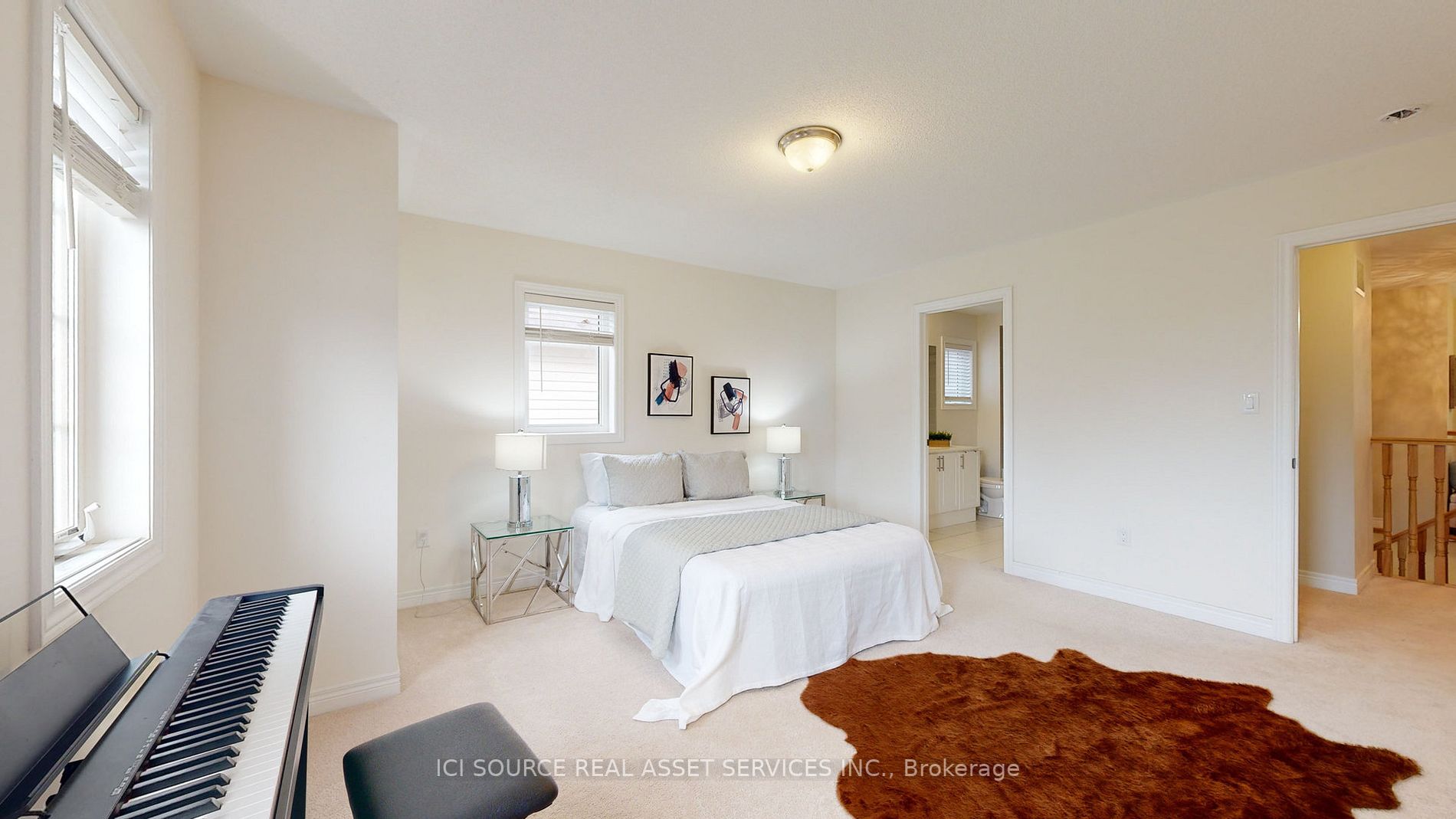 26 Henry Smith Ave