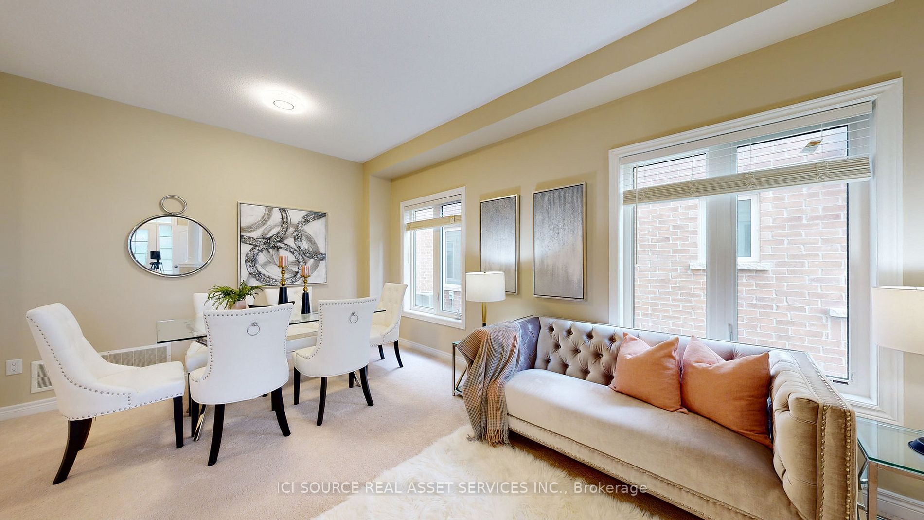 26 Henry Smith Ave
