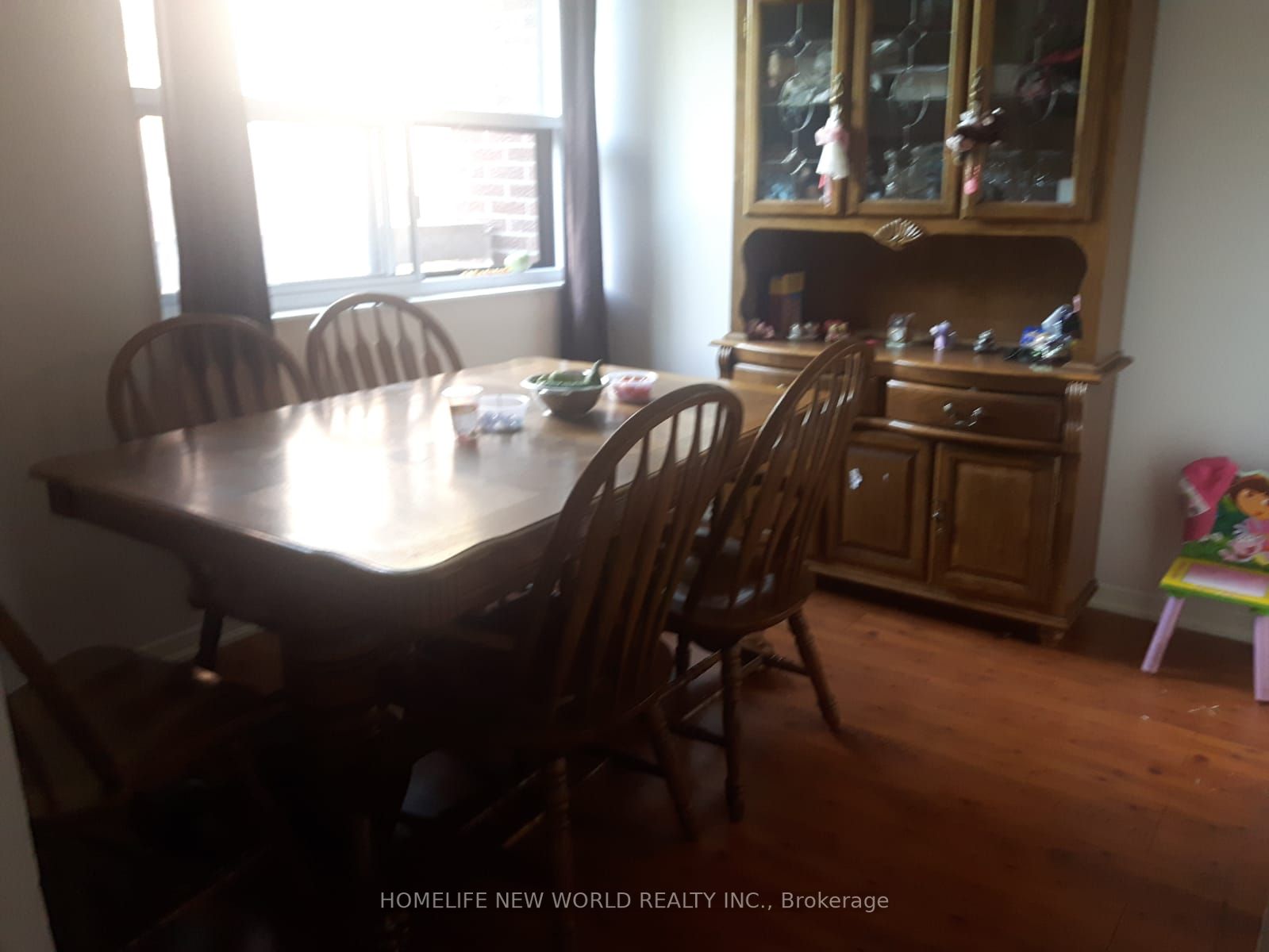 4064 Lawrence Ave E, #207