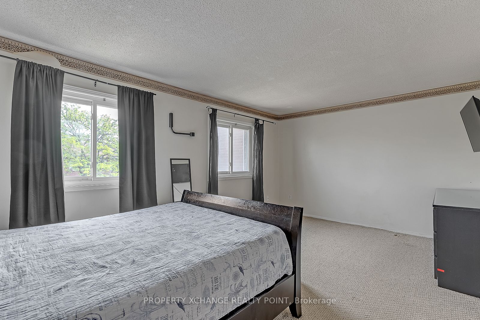 200 Murison Blvd, #26