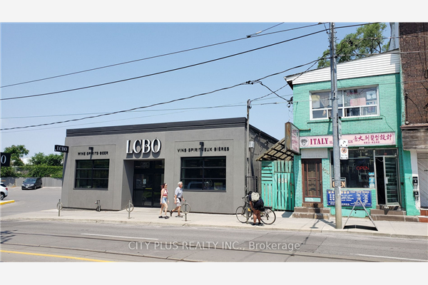 934 Gerrard St E, Toronto