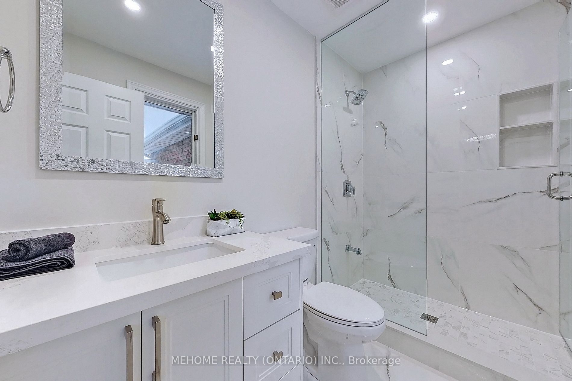 56 Dalmatian Cres