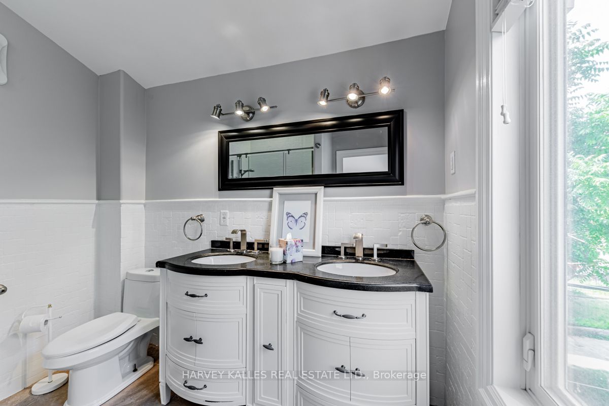 6 Kildonan Dr