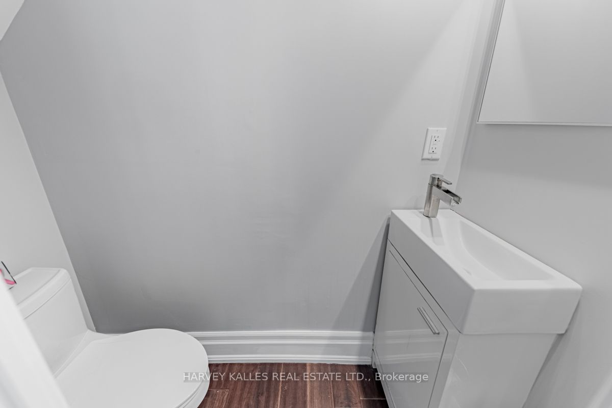 6 Kildonan Dr