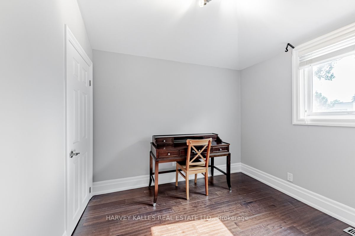 6 Kildonan Dr