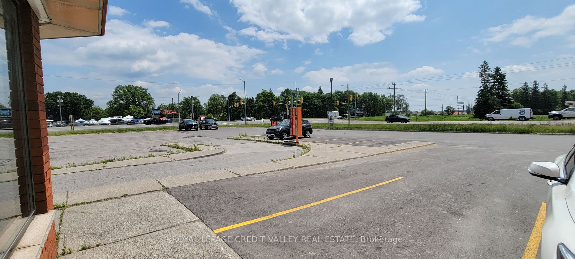 1185 Regional Road 21 Rd