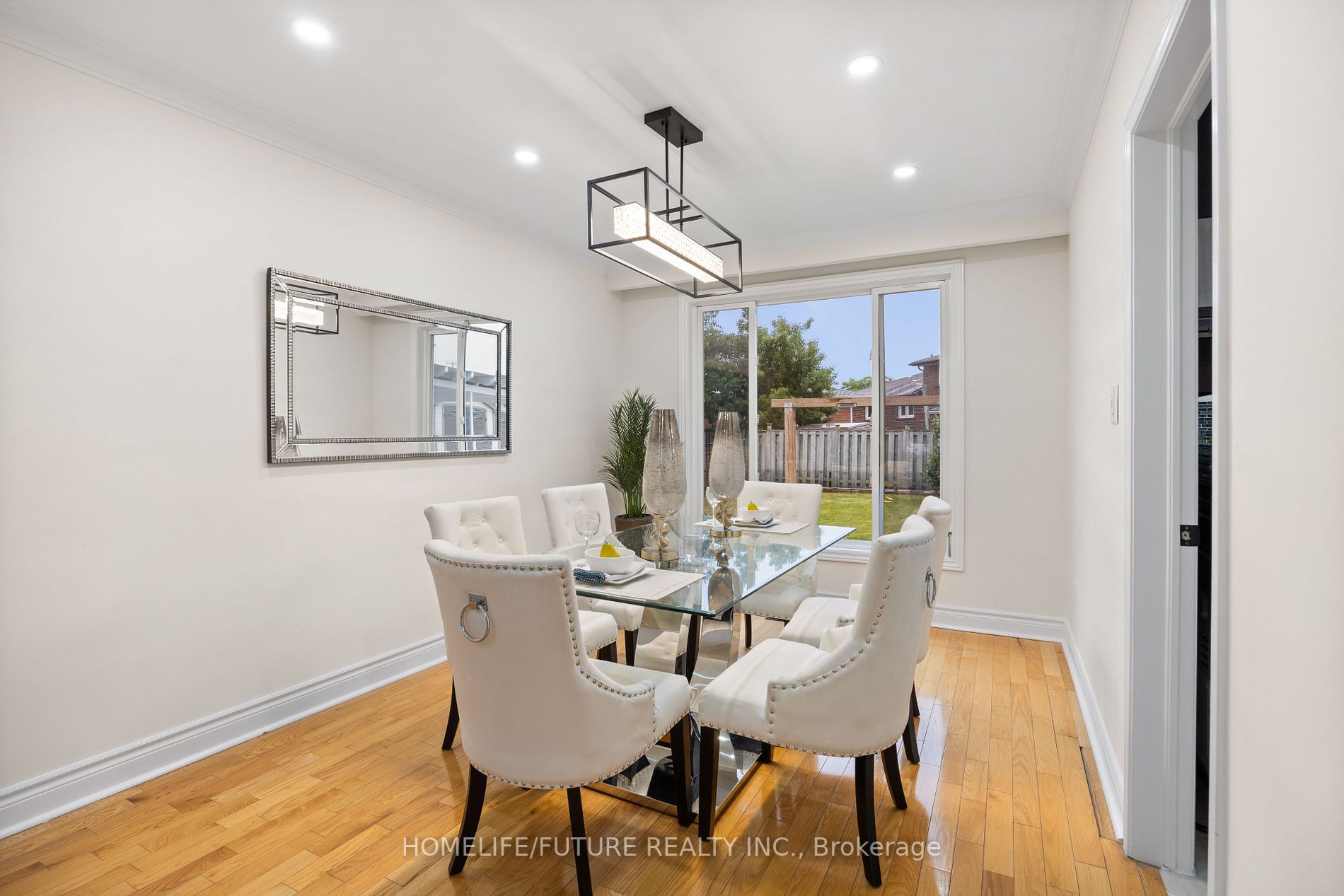3 Ferncrest Gate