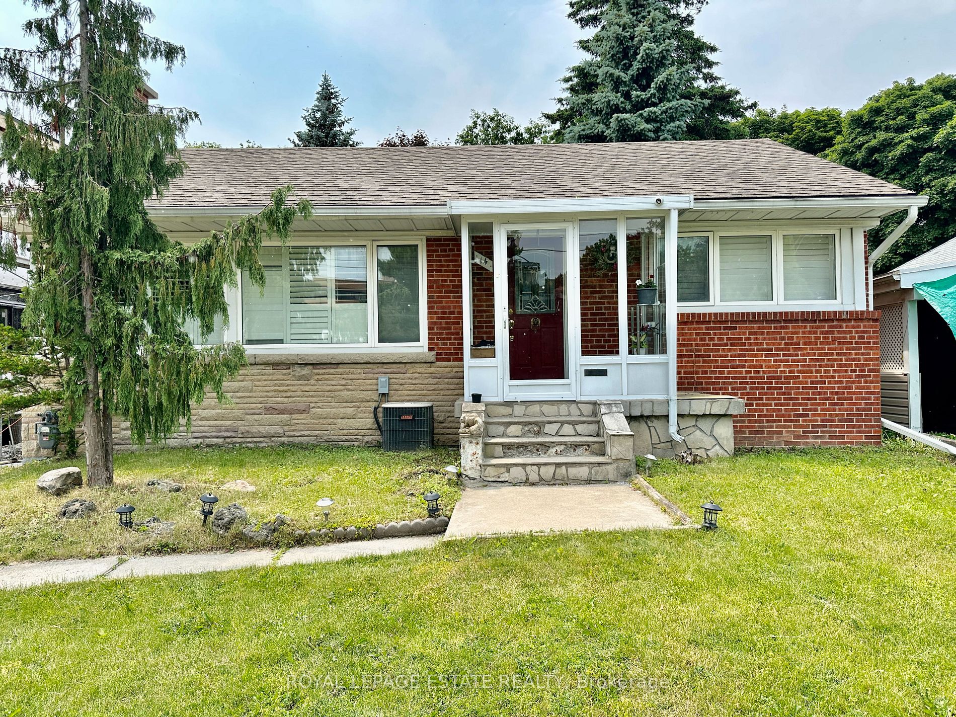 14 Mccowan Road