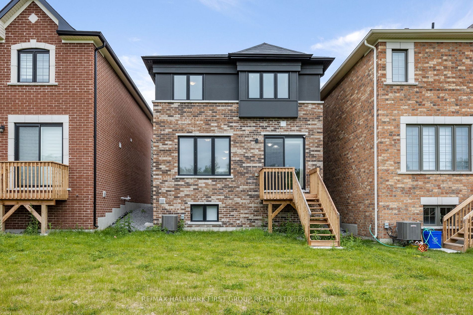 100 Barkerville Dr