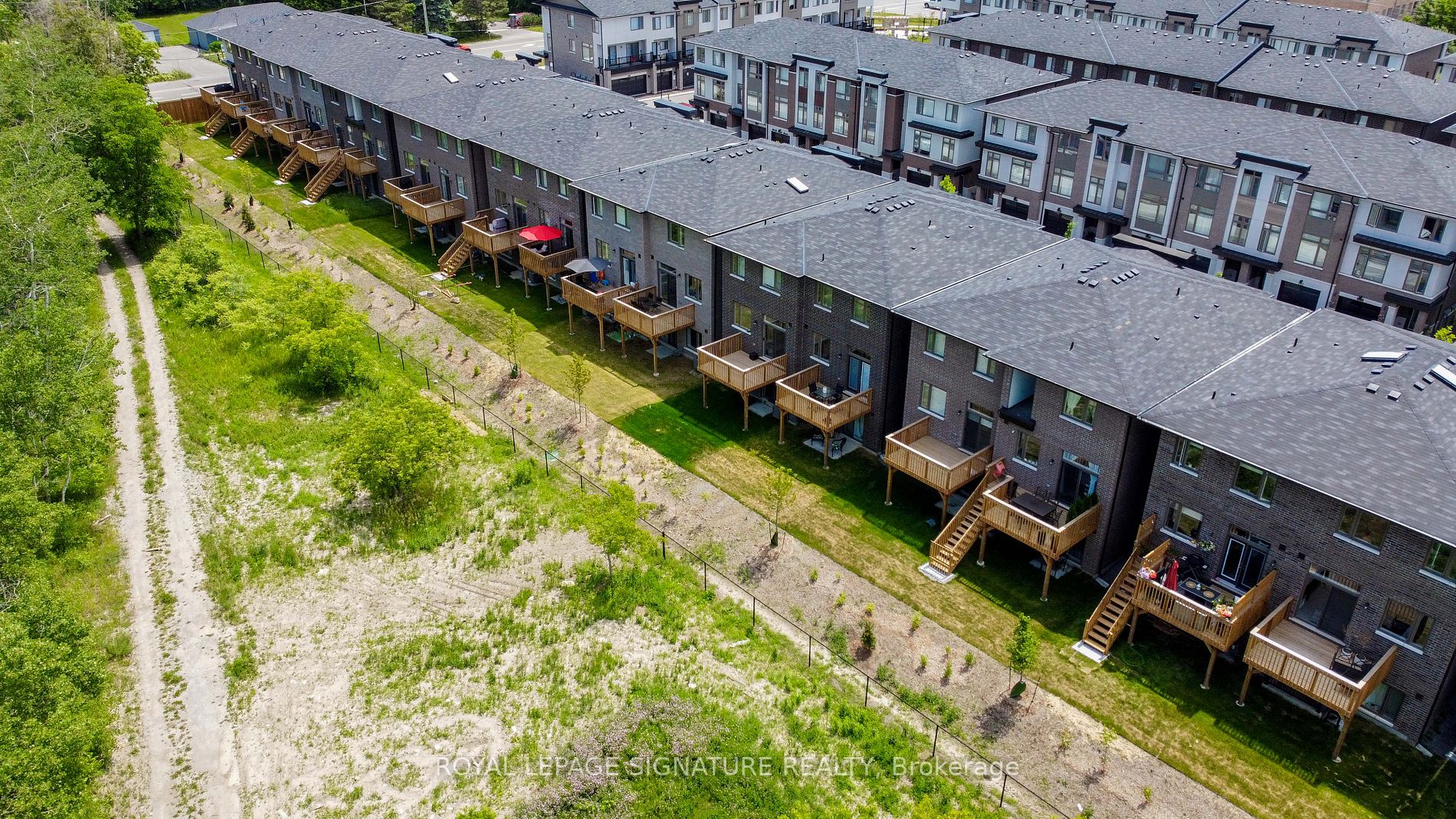 250 Finch Avenue, #27