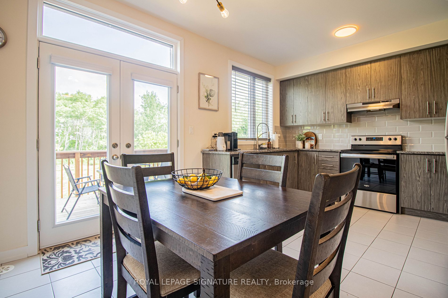 250 Finch Avenue, #27