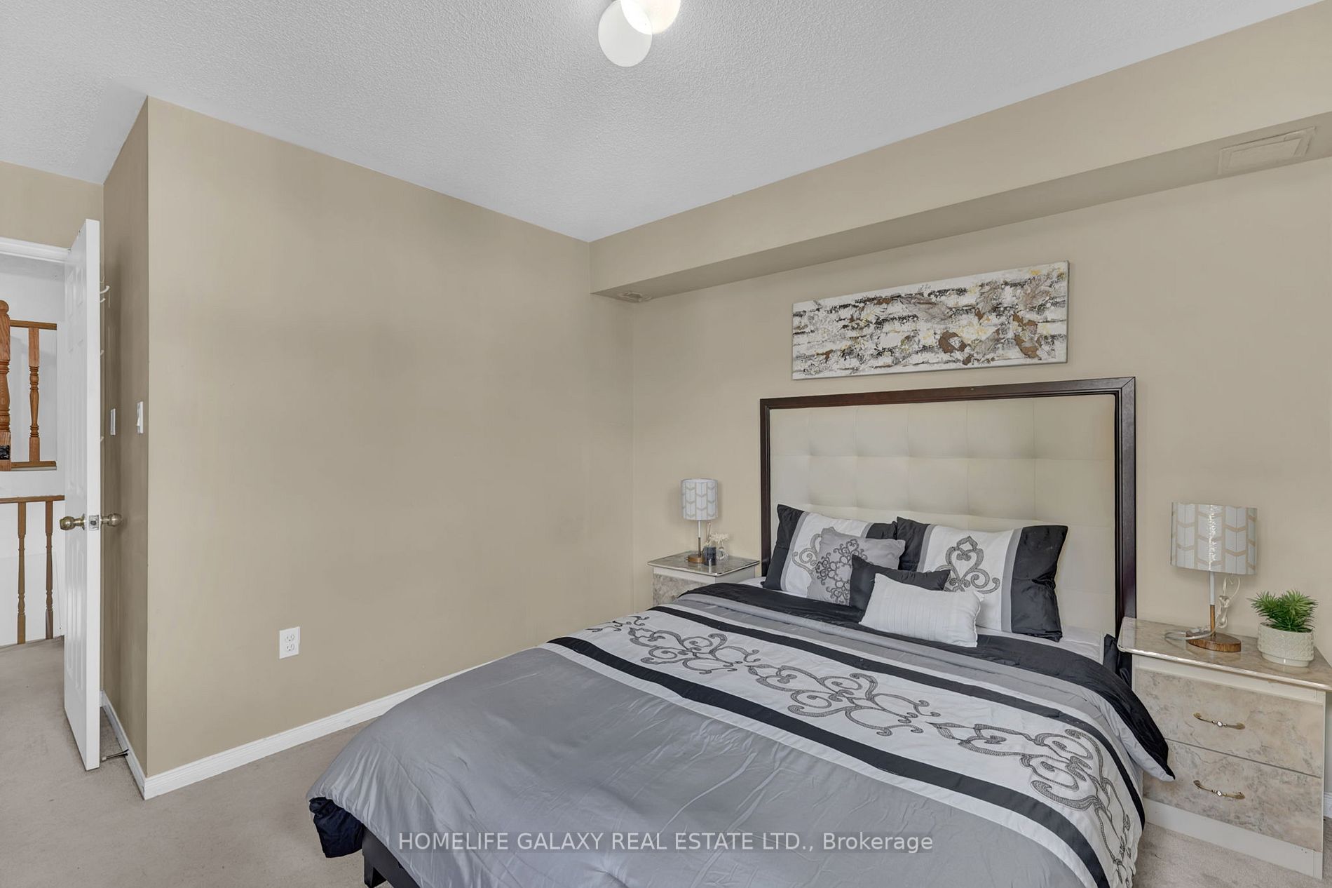 42 Pinery Trail, #106