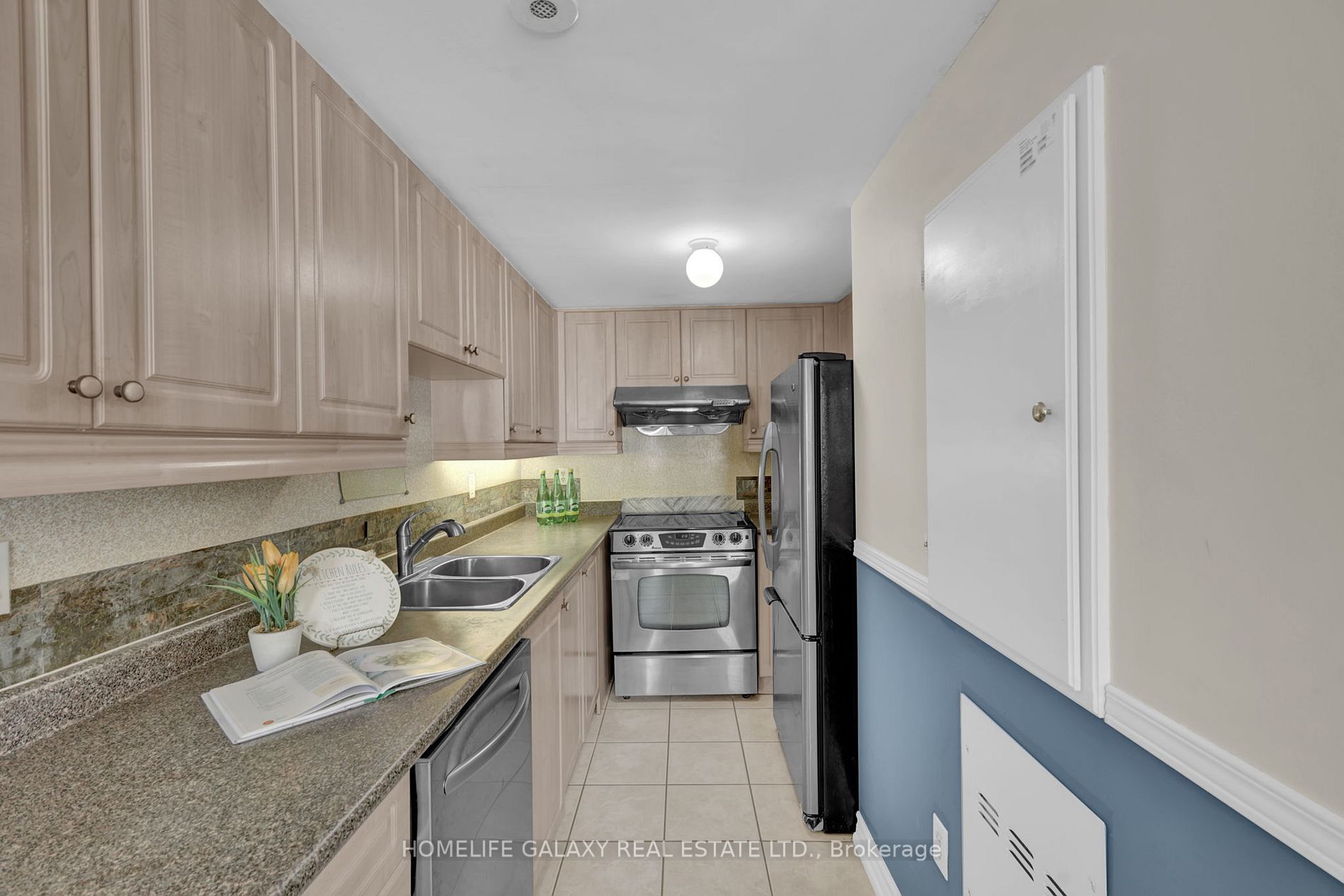 42 Pinery Trail, #106