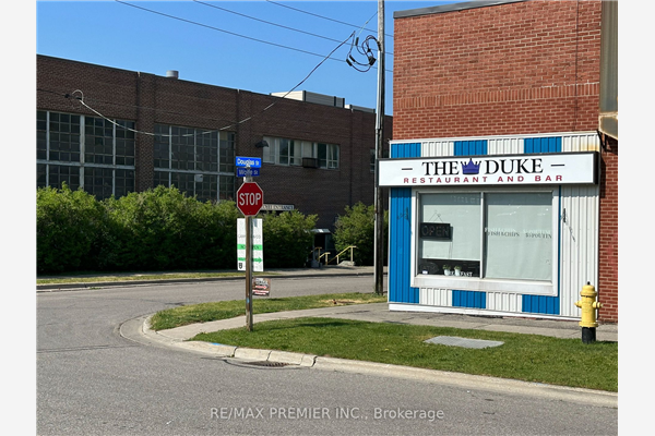 92 Wolfe St, Oshawa