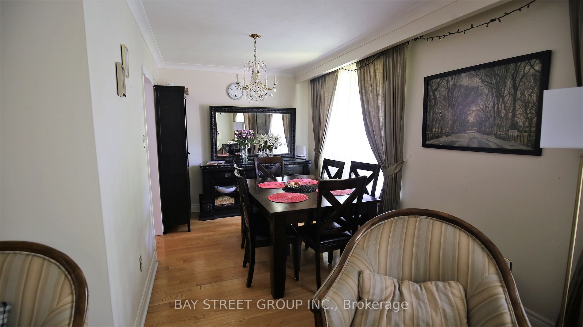 27 Manorwood Road
