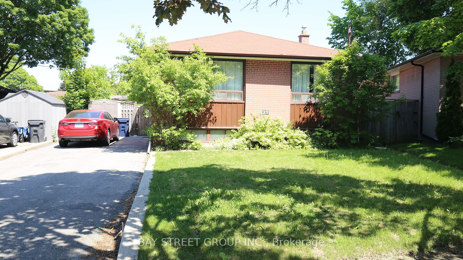 27 Manorwood Road