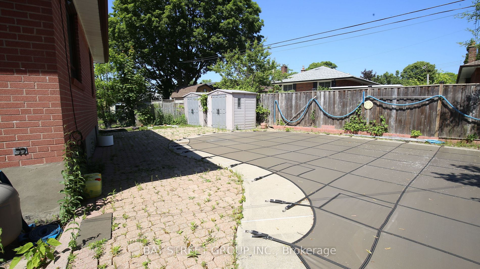 27 Manorwood Road
