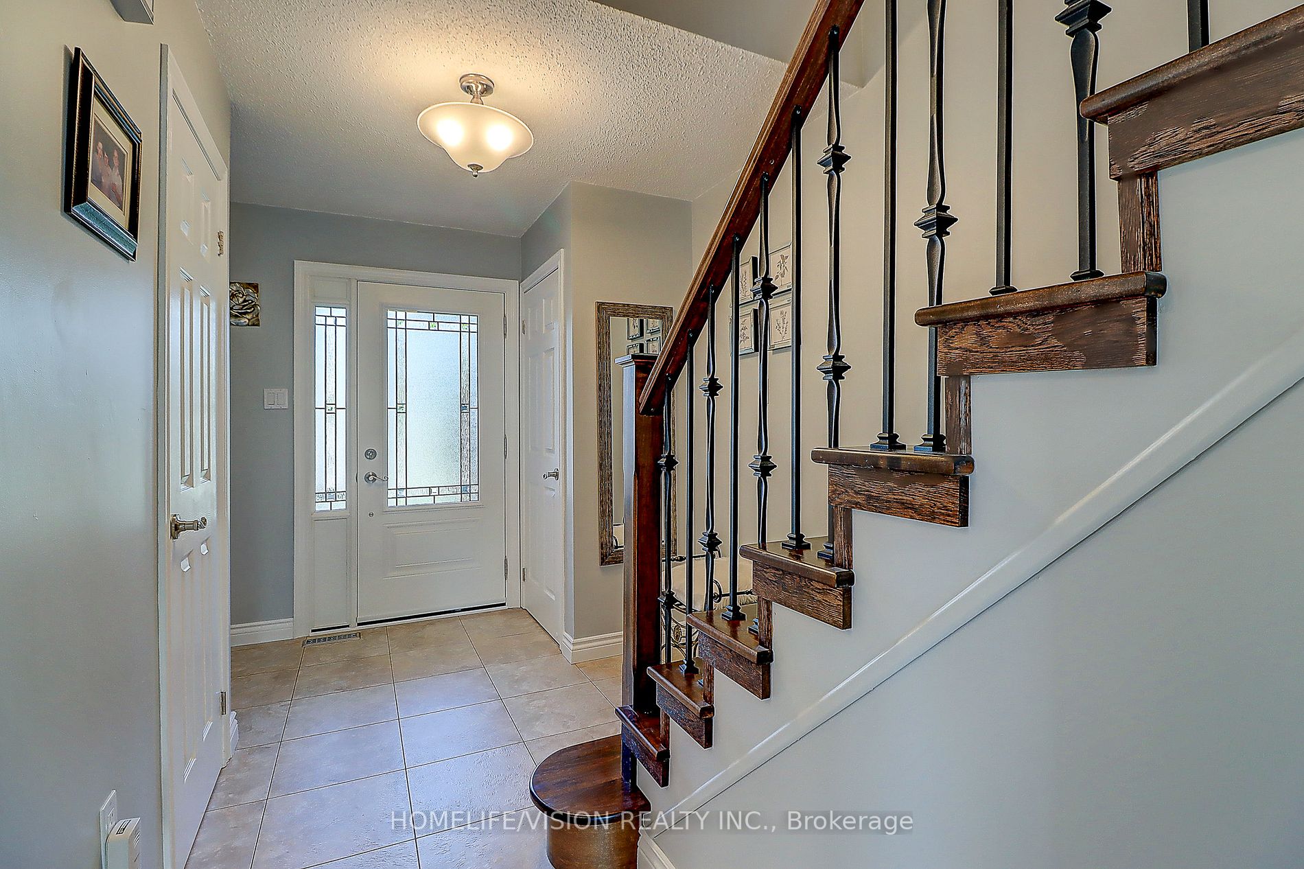 31 Poolton Cres