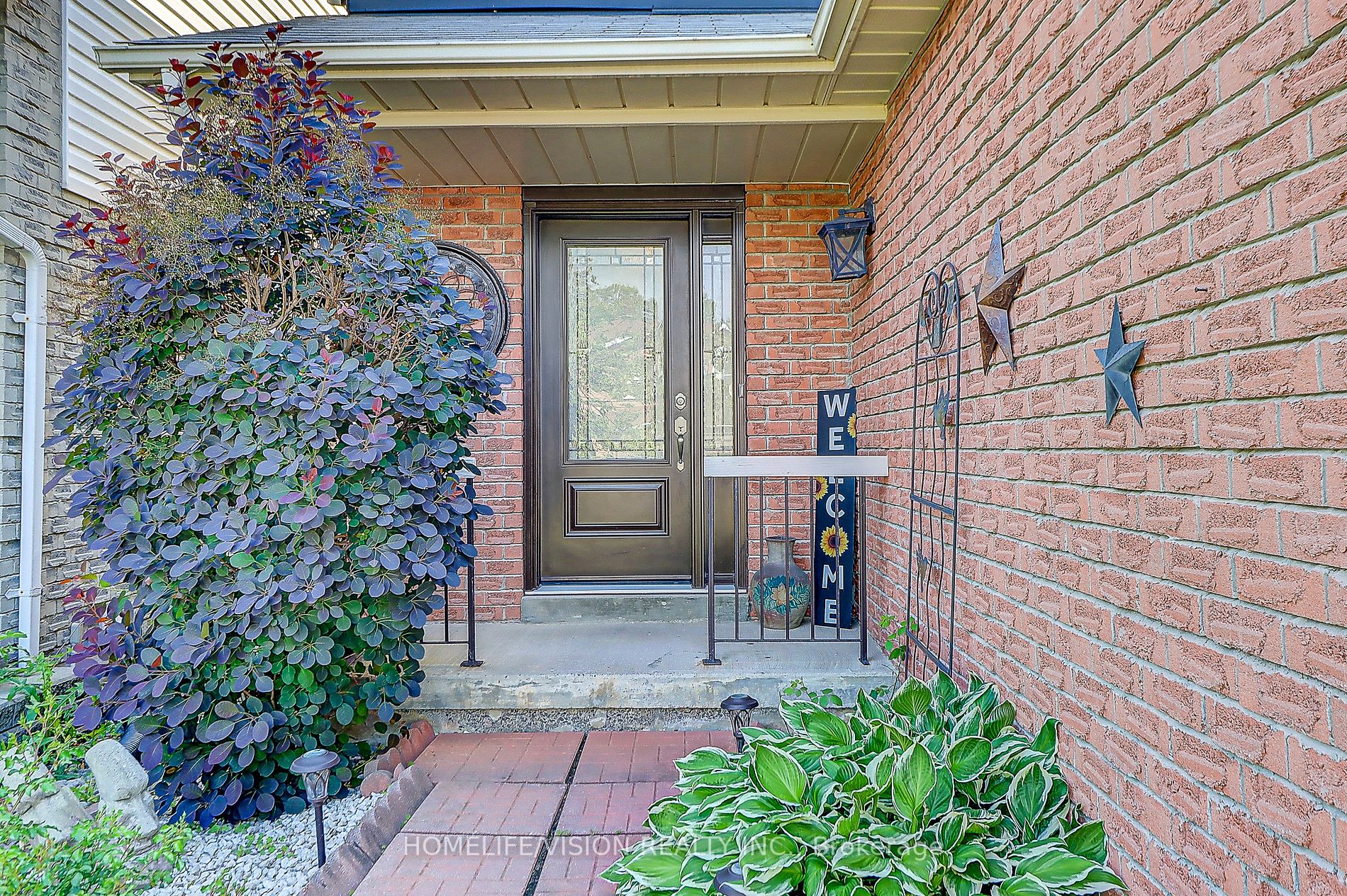 31 Poolton Cres