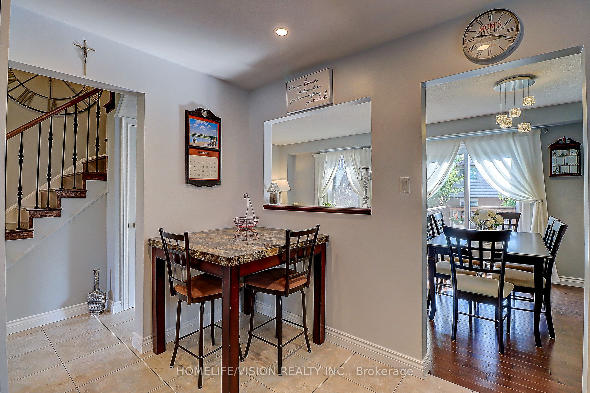 31 Poolton Cres