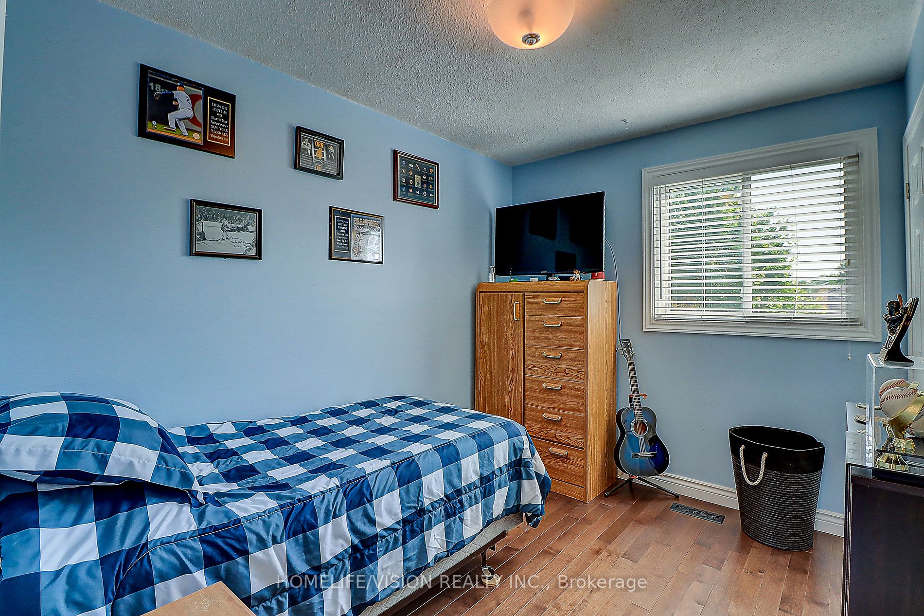 31 Poolton Cres