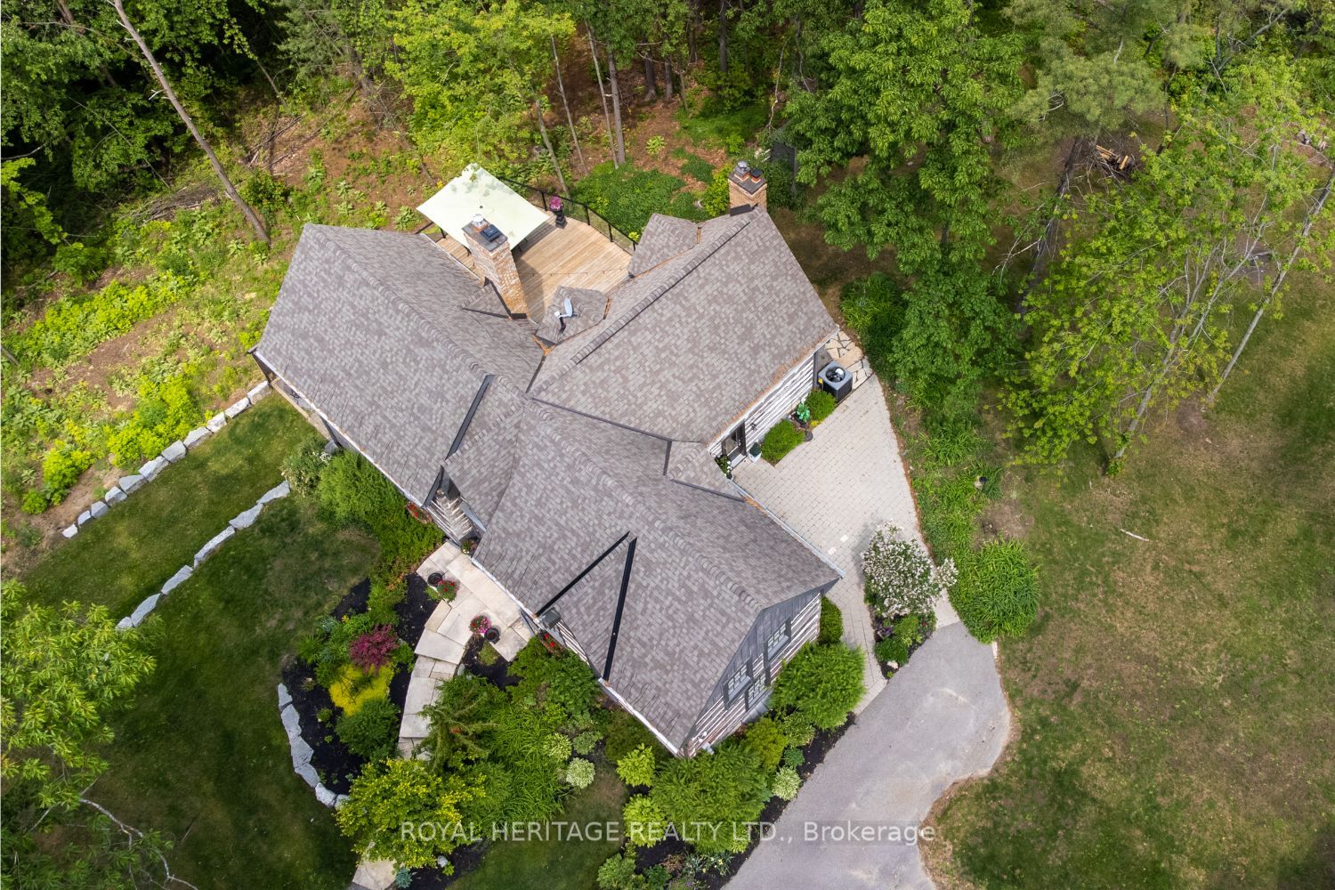 2172 Concession 10 Rd