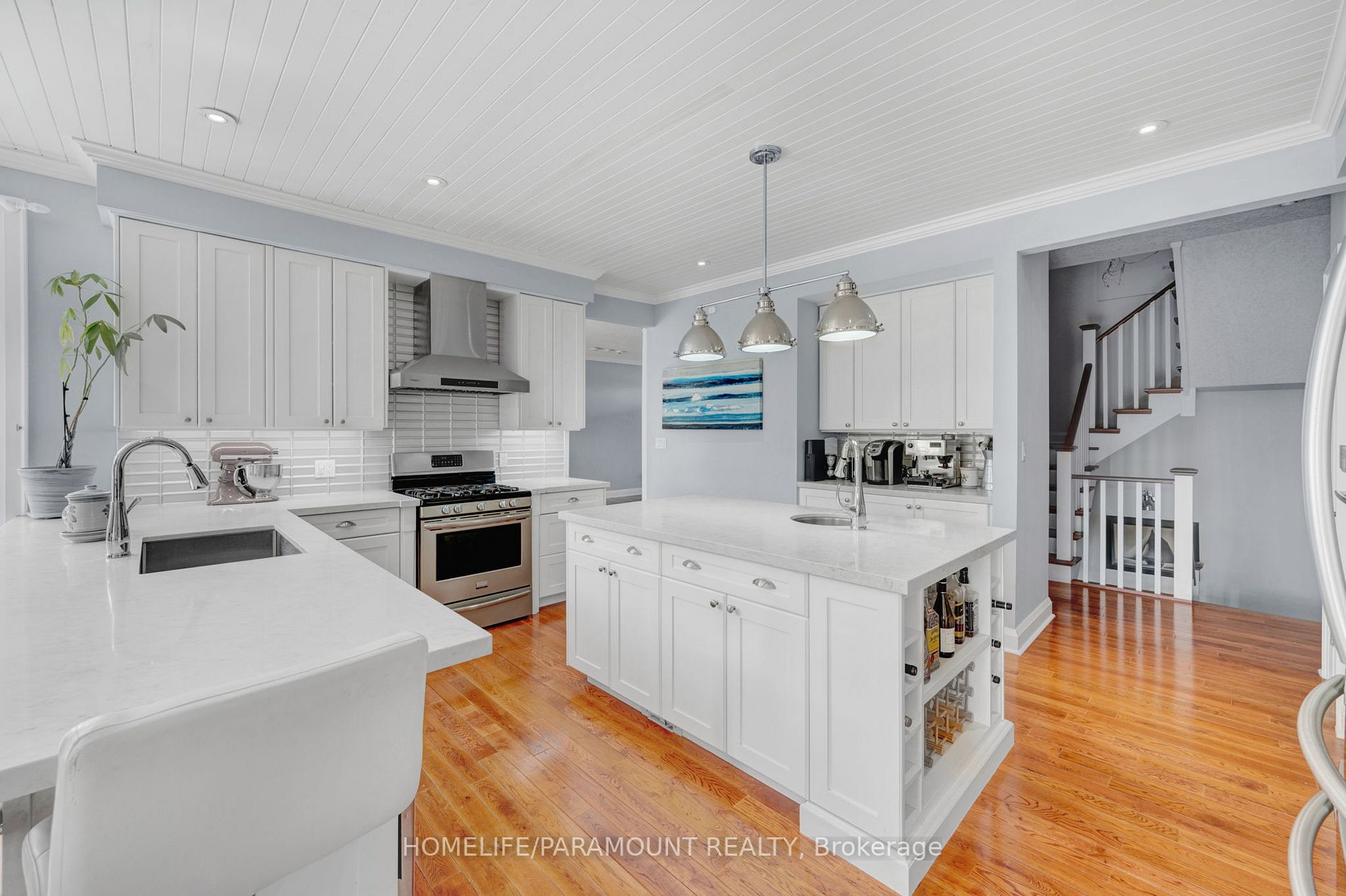 1277 Townline Rd N