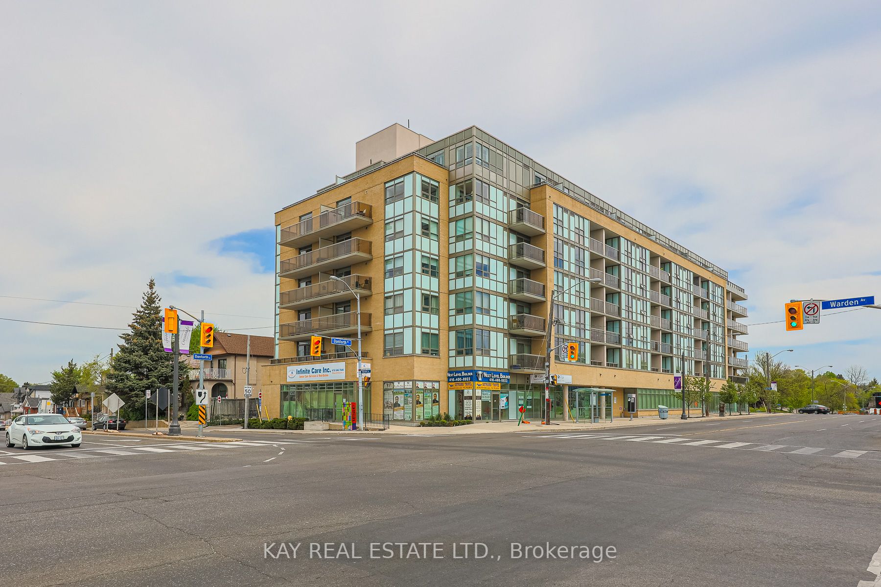 3520 Danforth Ave, #612