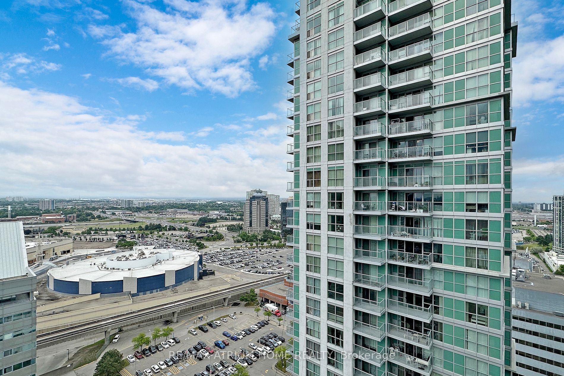 60 Town Centre Crt, #2404