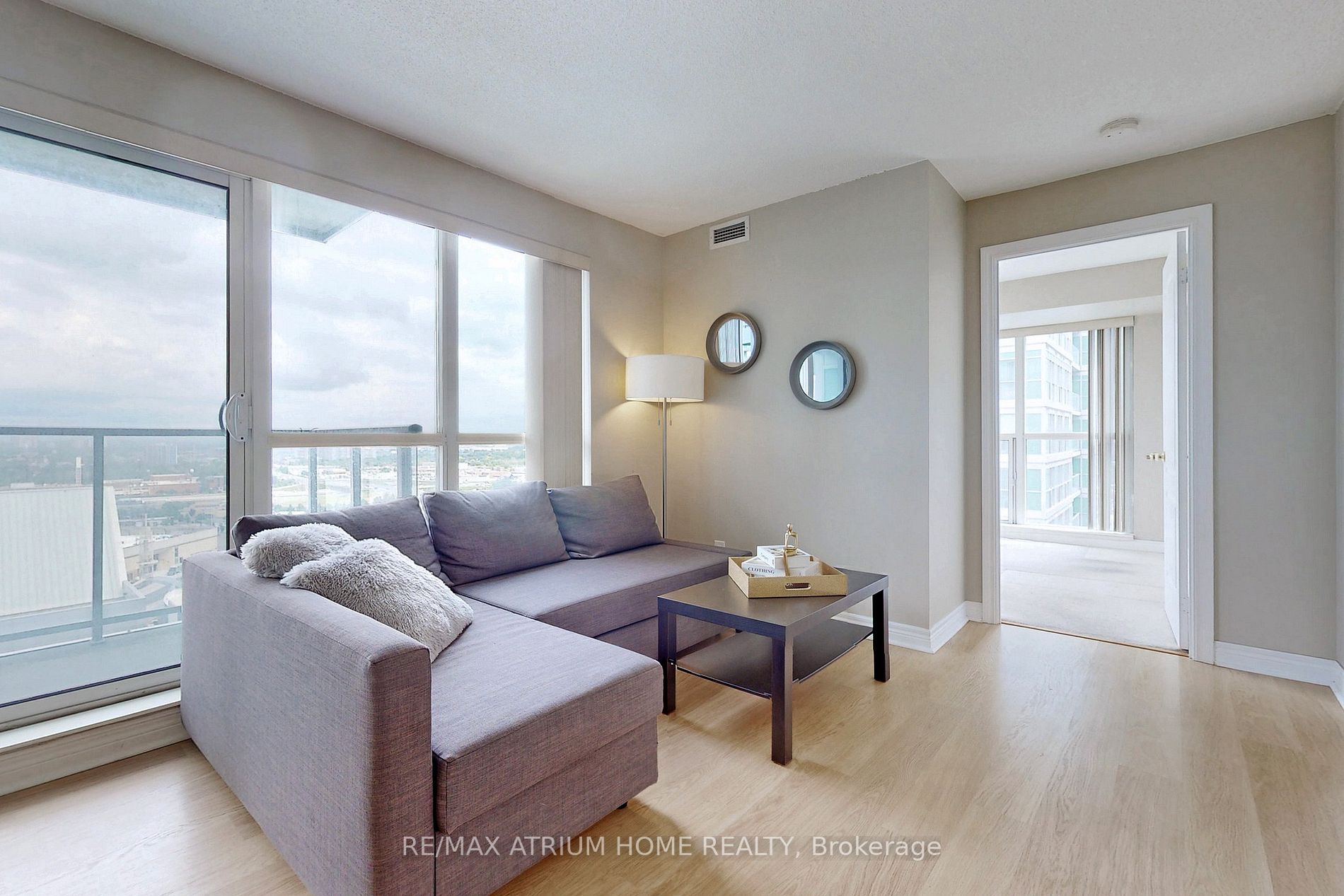 60 Town Centre Crt, #2404