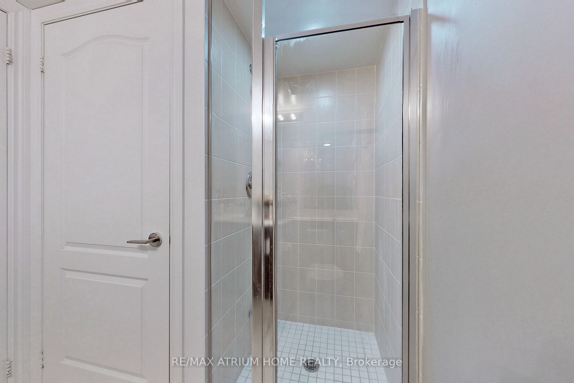 60 Town Centre Crt, #2404