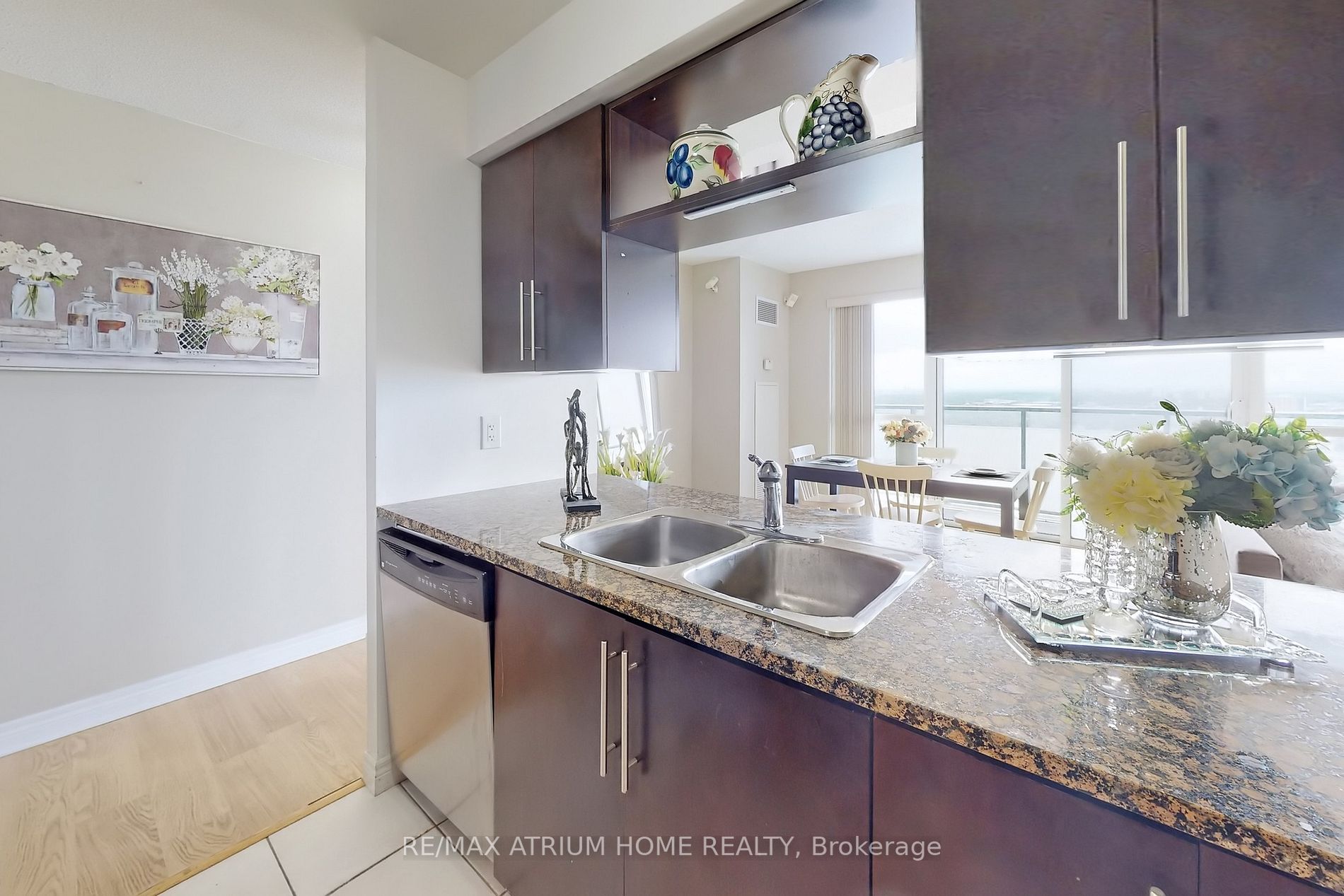 60 Town Centre Crt, #2404