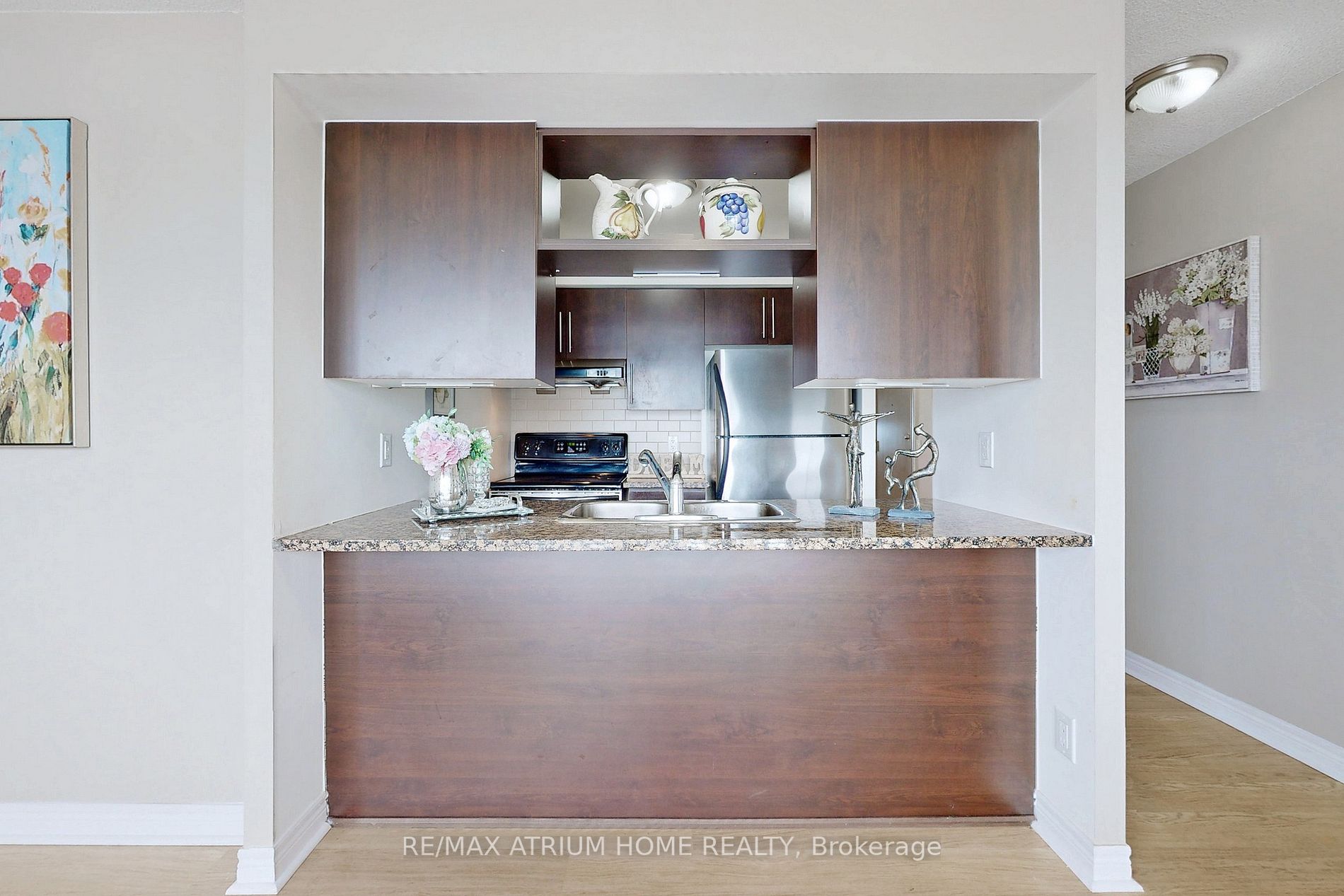 60 Town Centre Crt, #2404