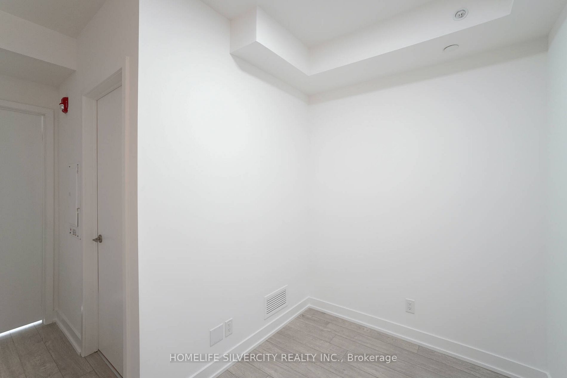 2100 Bridletowne Circ, #330