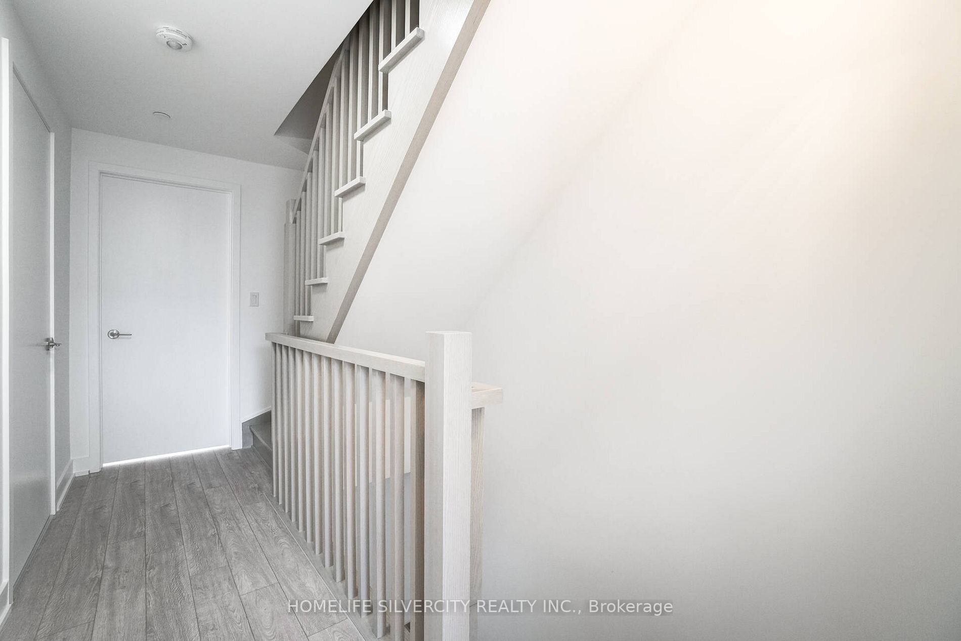 2100 Bridletowne Circ, #330