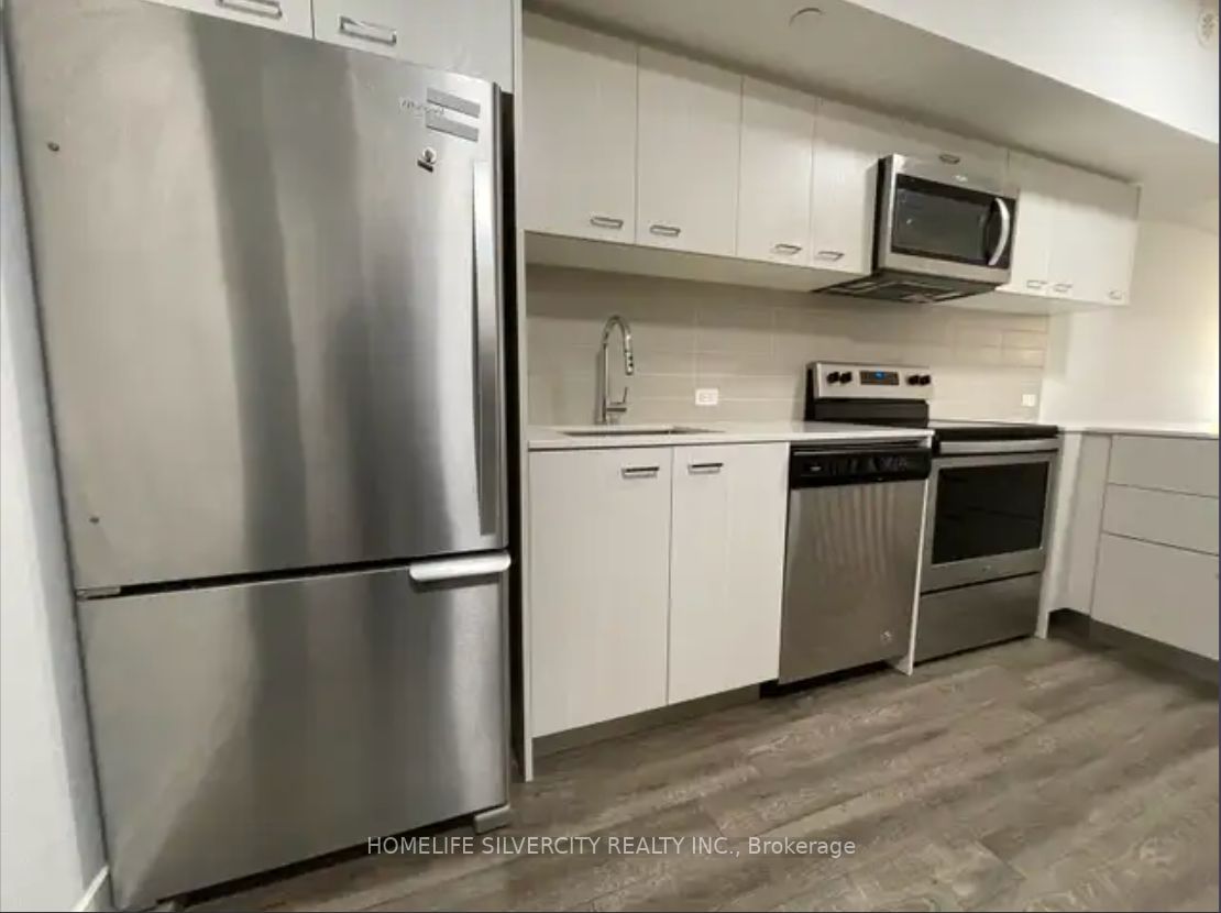 2100 Bridletowne Circ, #330