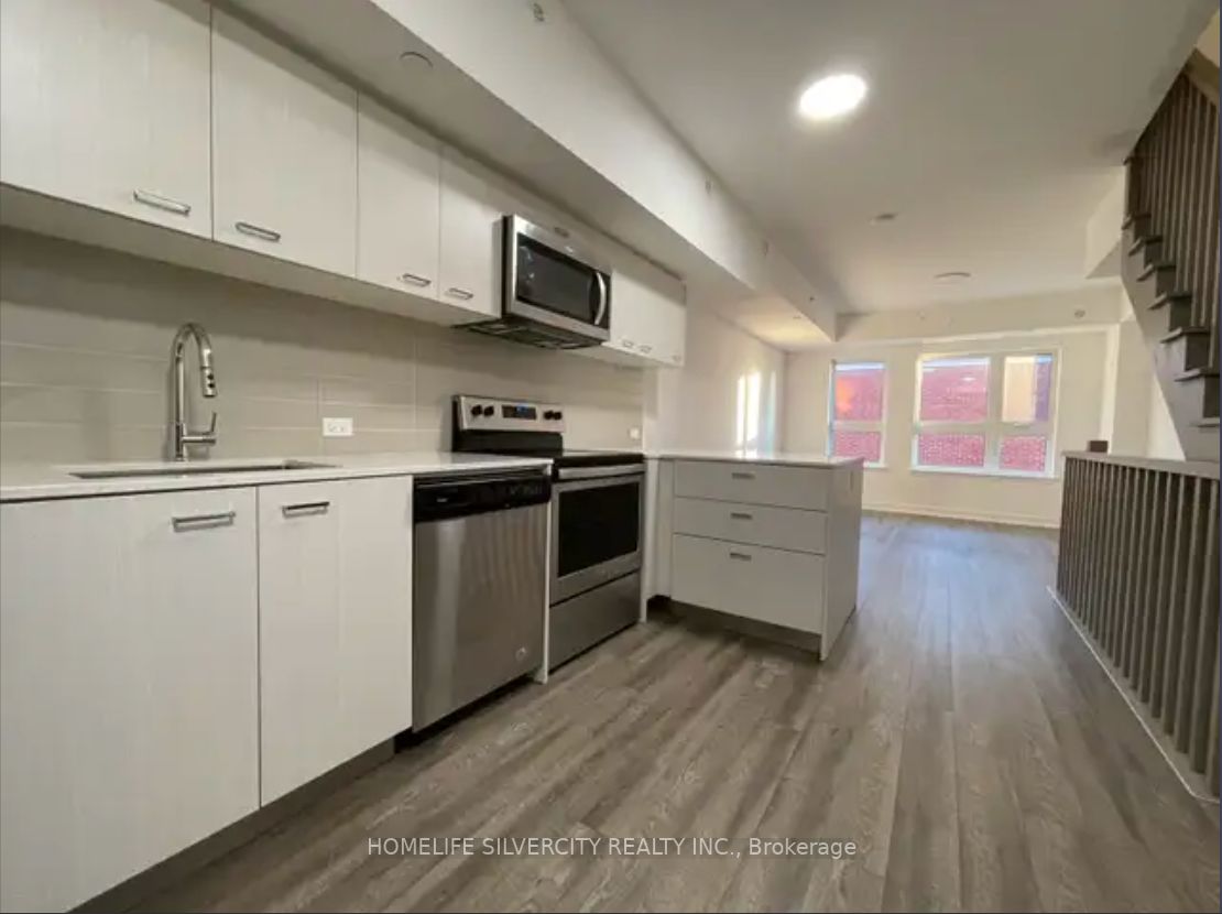 2100 Bridletowne Circ, #330