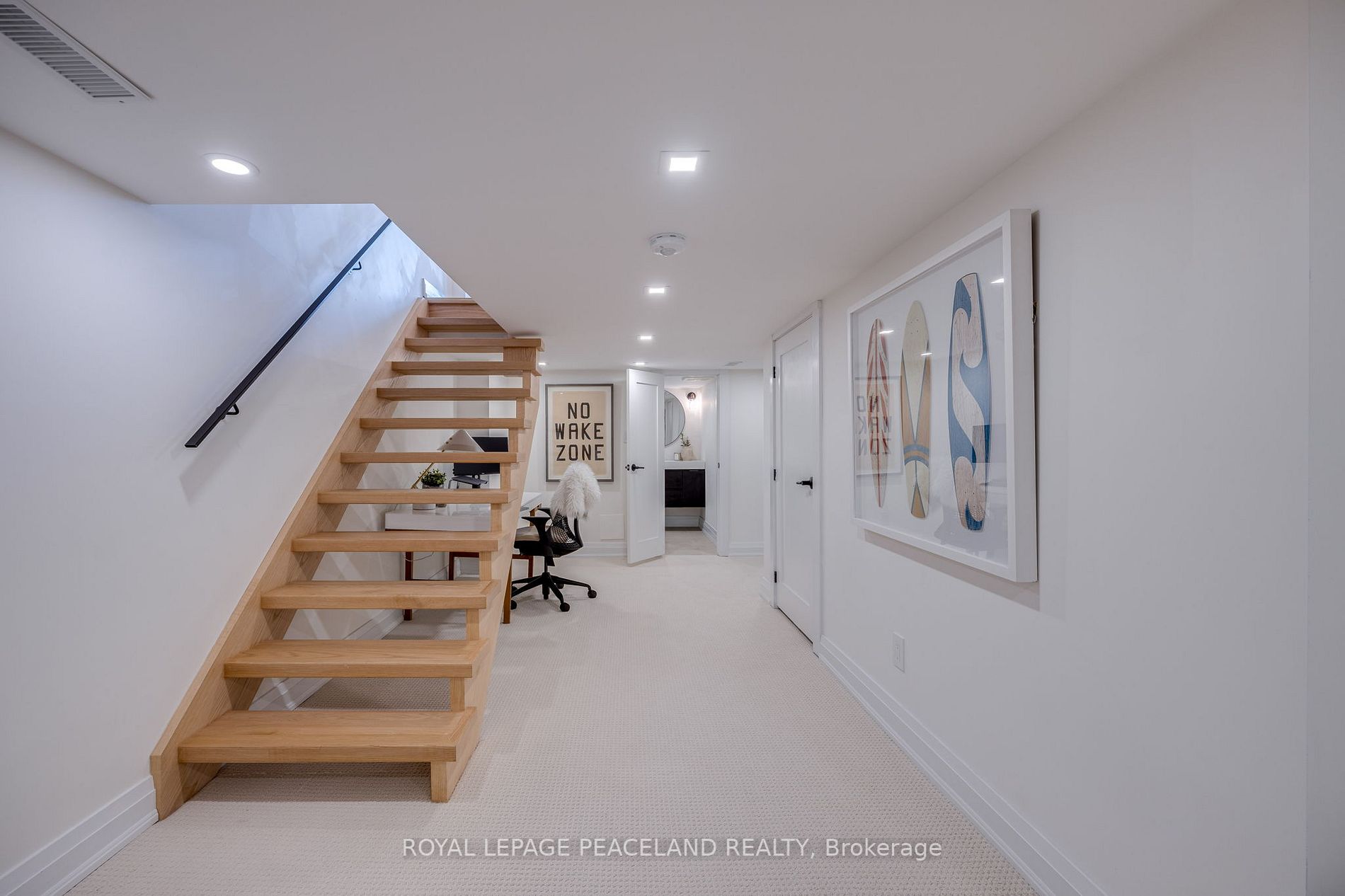 806 Kingston Rd