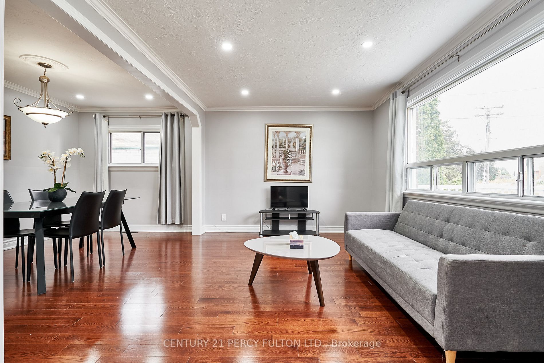 19 Lynvalley Cres