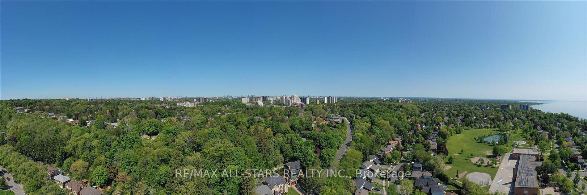 26 BETHUNE Boulevard