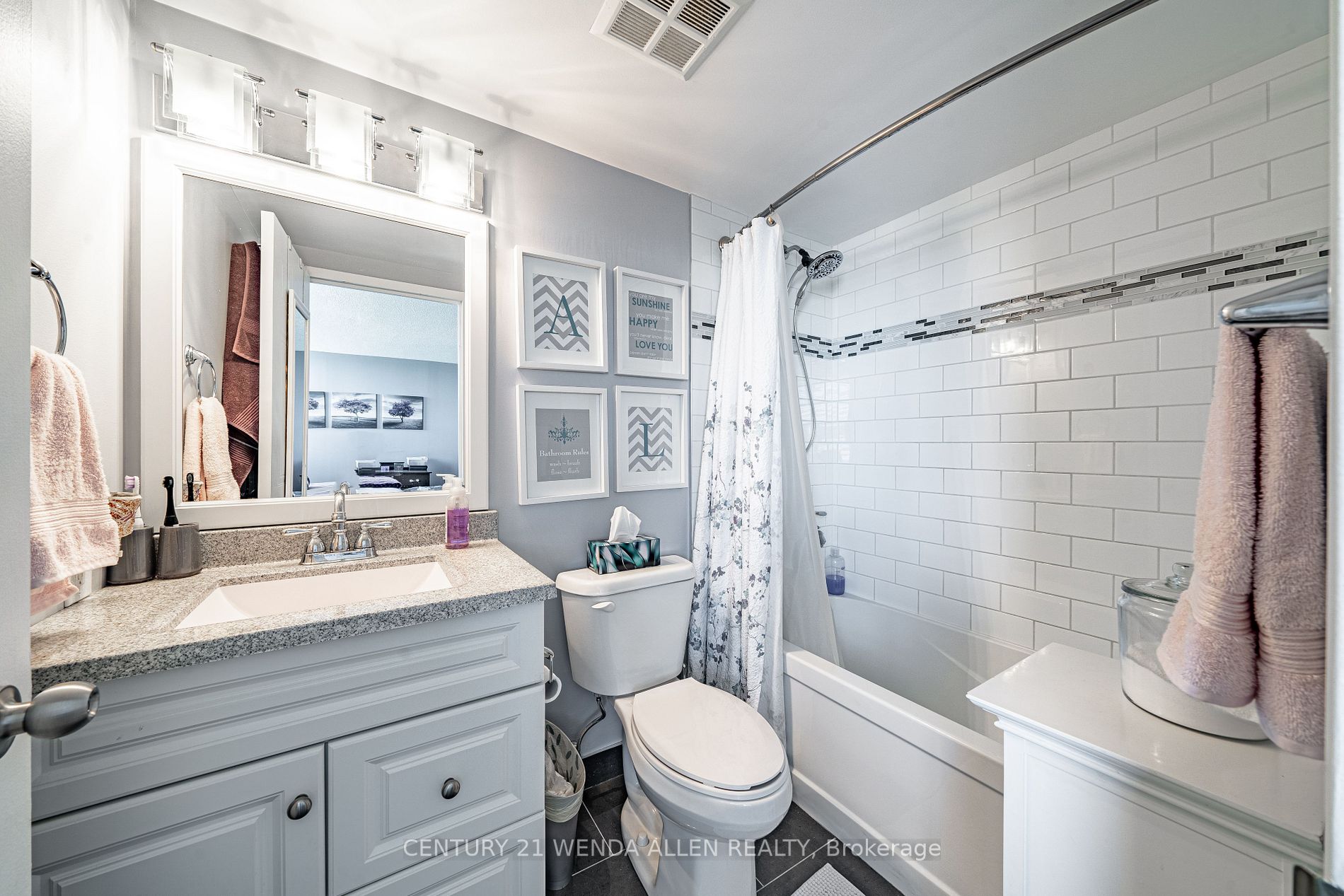 1665 Pickering Pkwy, #607