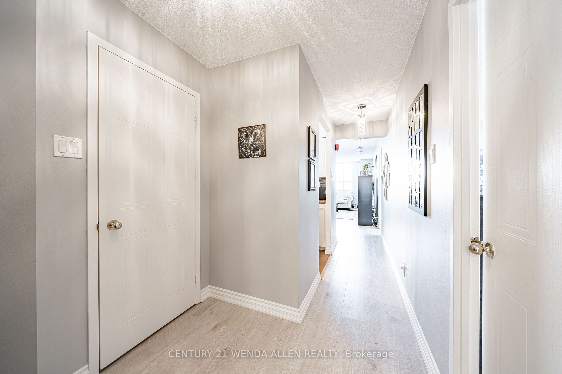 1665 Pickering Pkwy, #607
