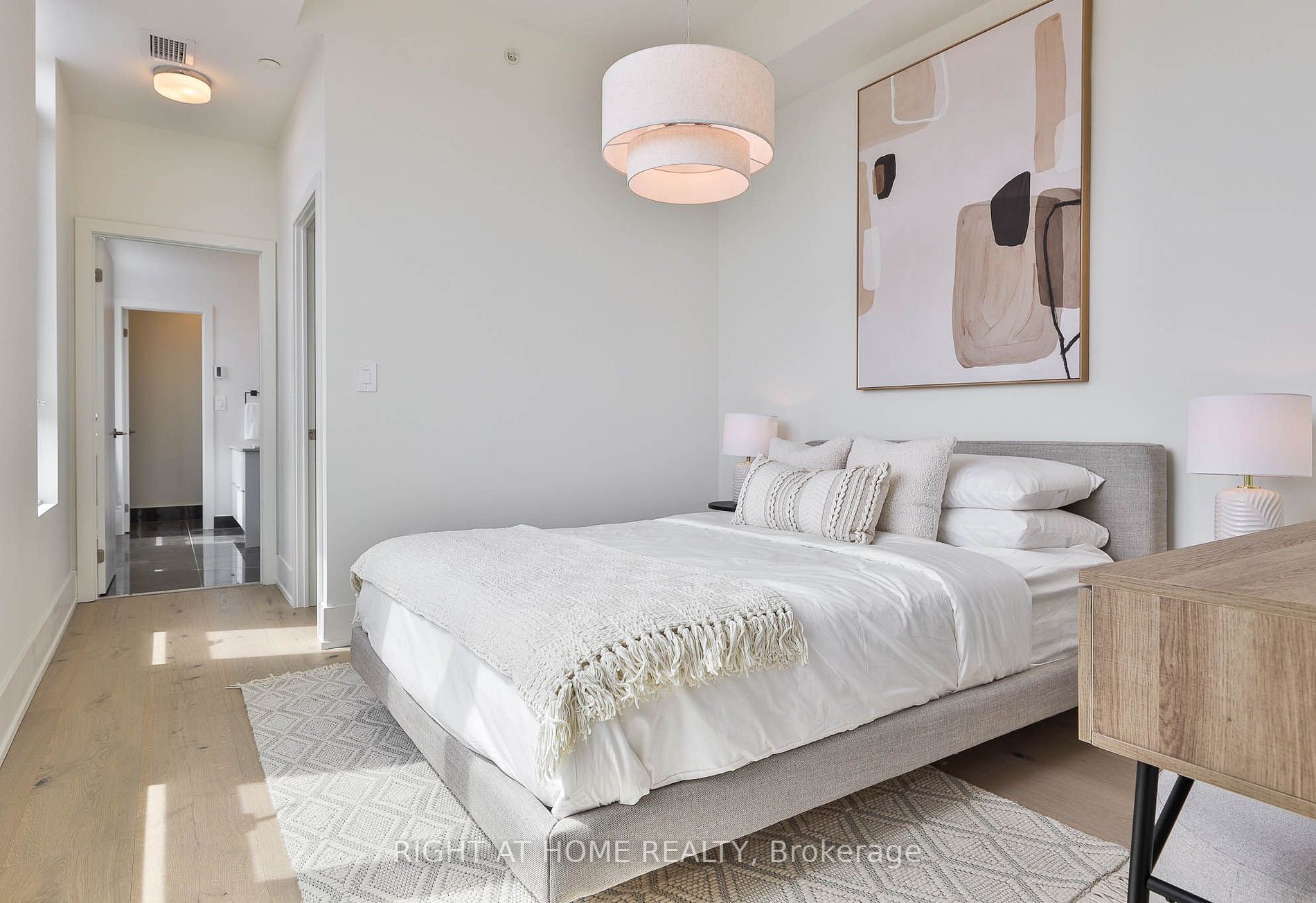 495 Logan Ave, #Ph 4