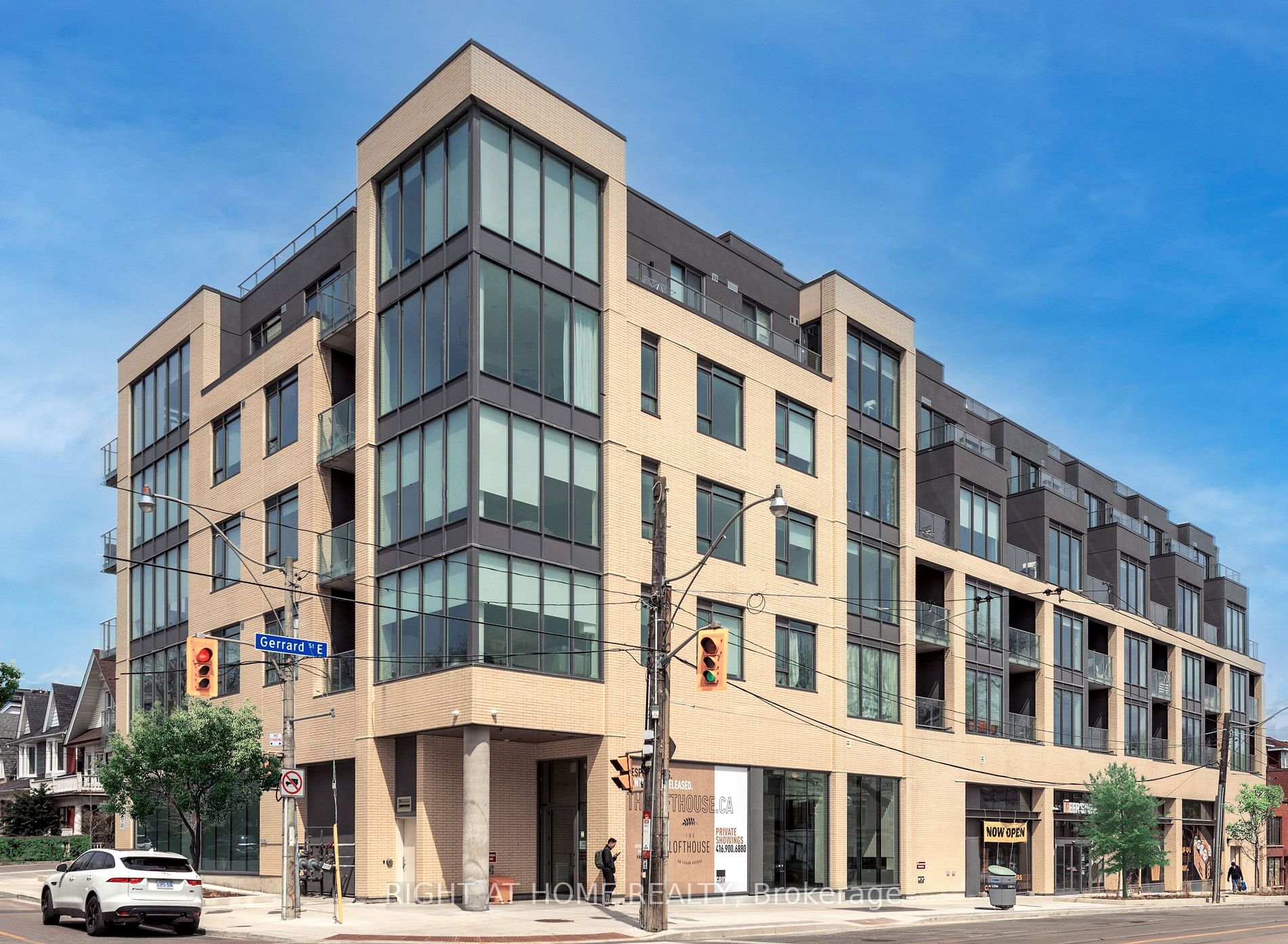 495 Logan Ave, #Ph 4