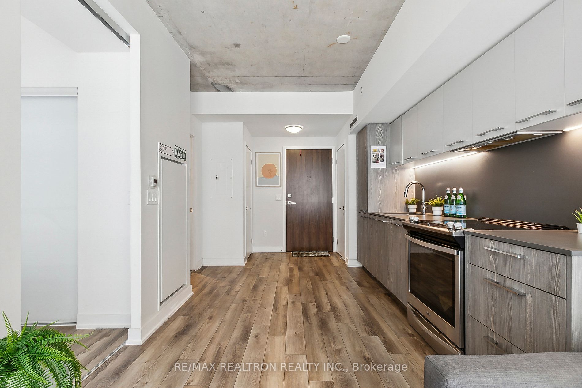 30 Baseball Pl, #317